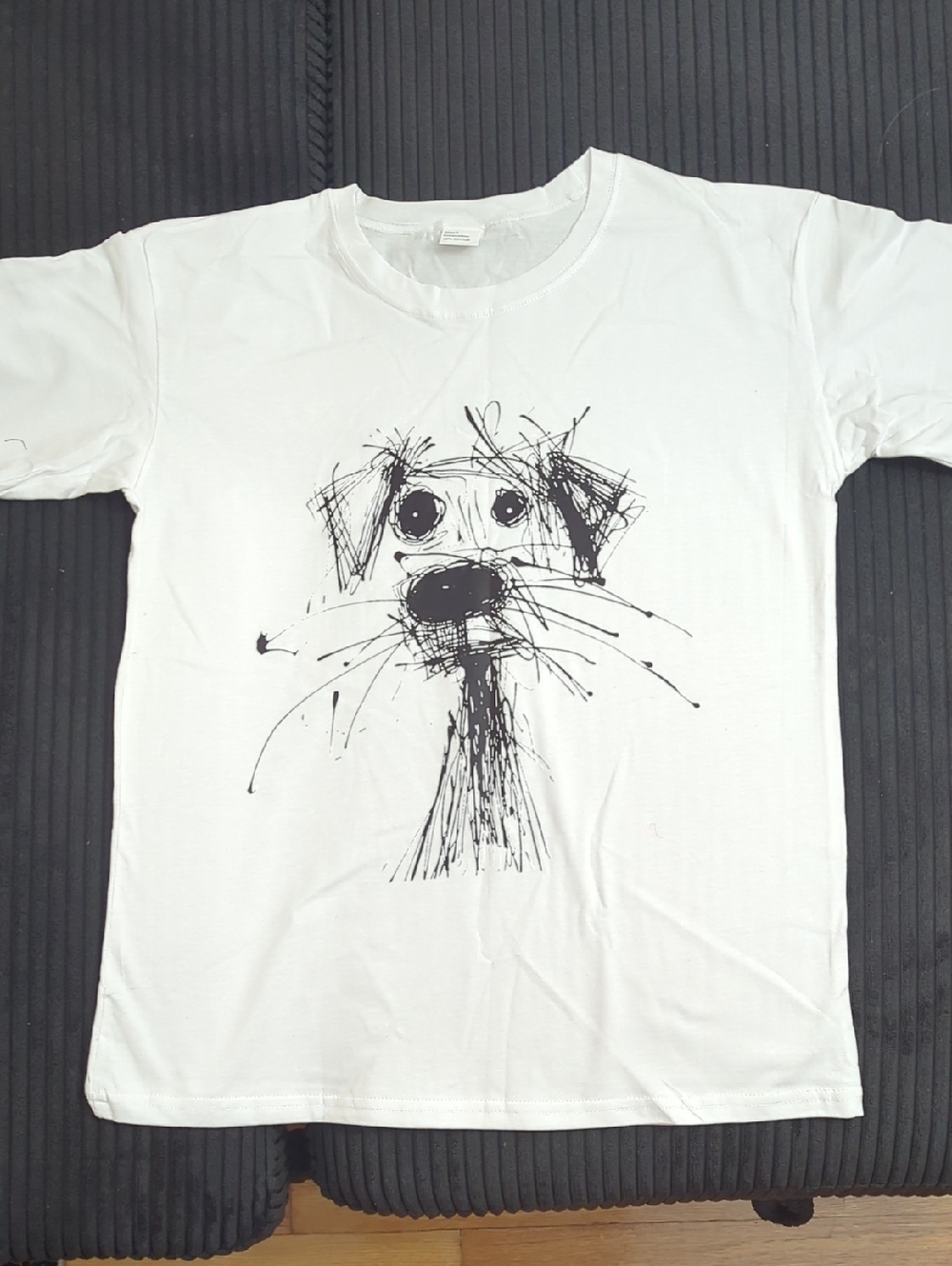 NWOT White Dog Sketch T-Shirt - Size L